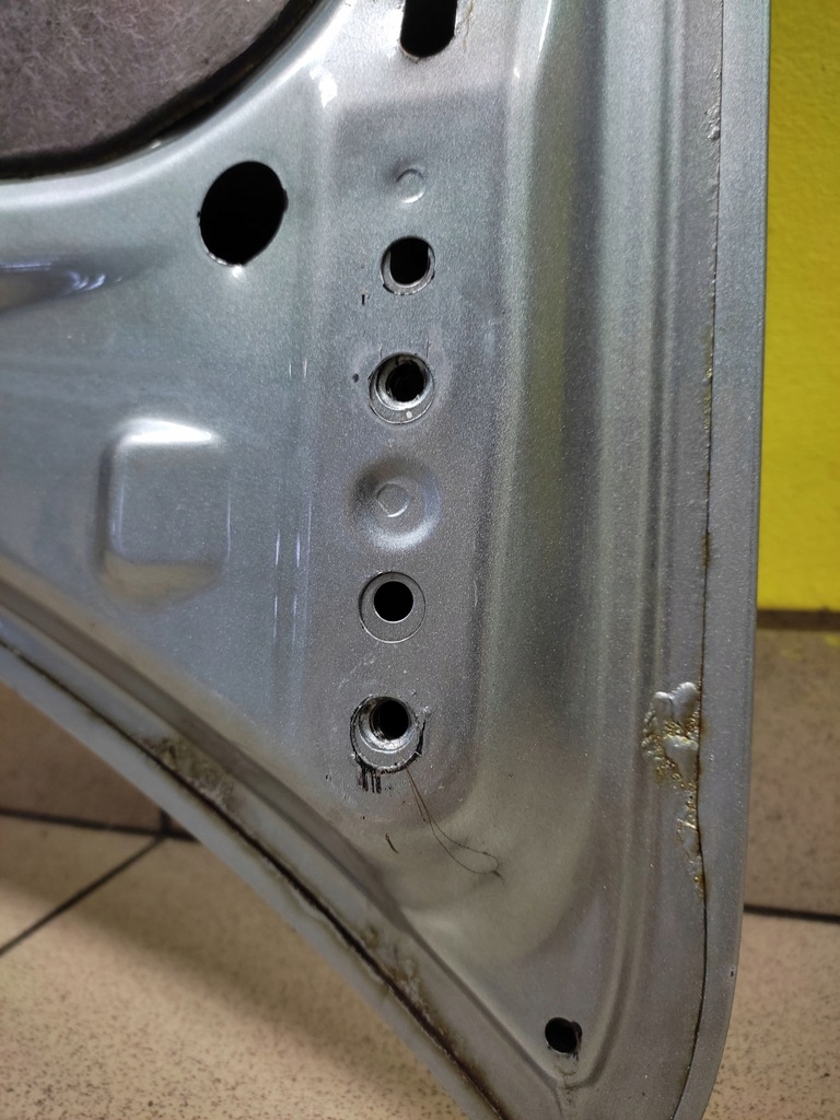 фото №10, Mazda premacy капот крышка двигателя лак 24b