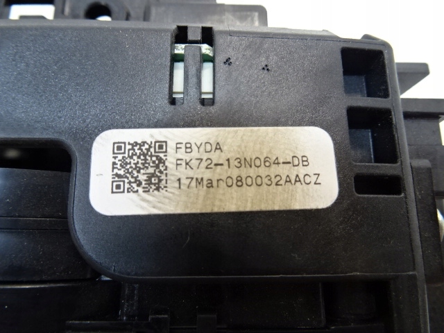 фото №10, Land rover discovery sport l550 jaguar xe x760 xf x260 лента переключатели