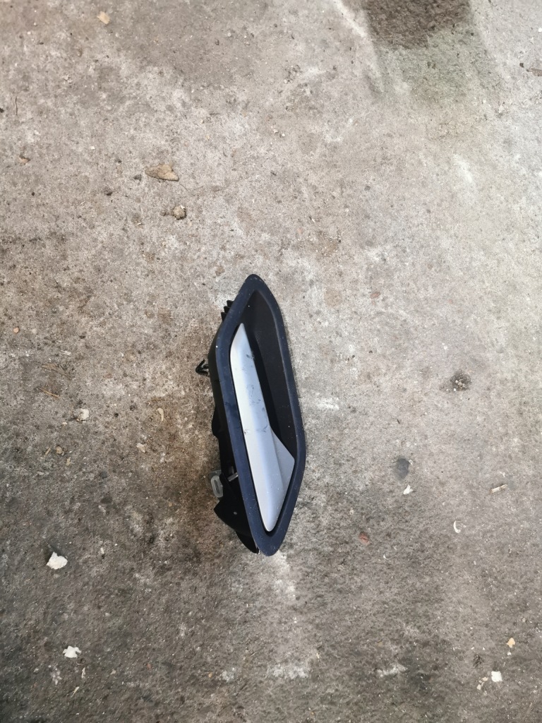 фото №1, Dacia sandero ручка внутренняя задняя правая 826724420r