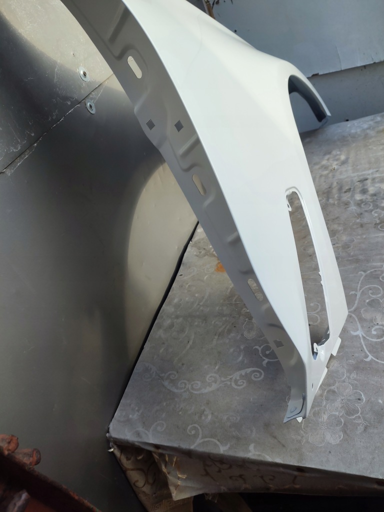 фото №11, Крила правий aluminiowy bmw 7 g11 g12 przedlift лак a300 alpineweiss