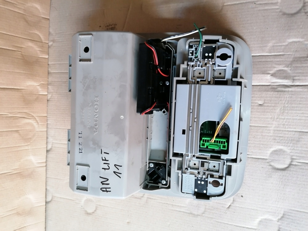 фото №3, Honda accord viii лампа освещение салона