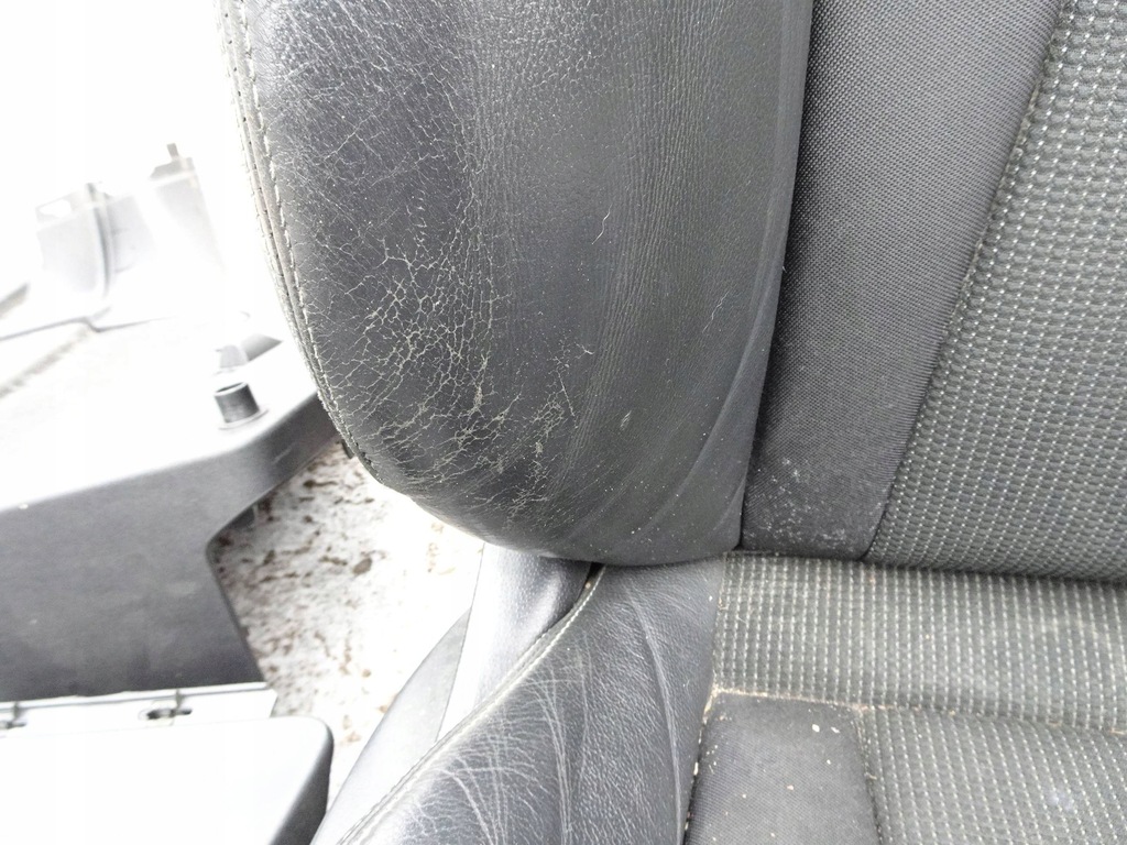 фото №7, Сиденья обшивки пластики потолок kpl. audi a1 8x s-line