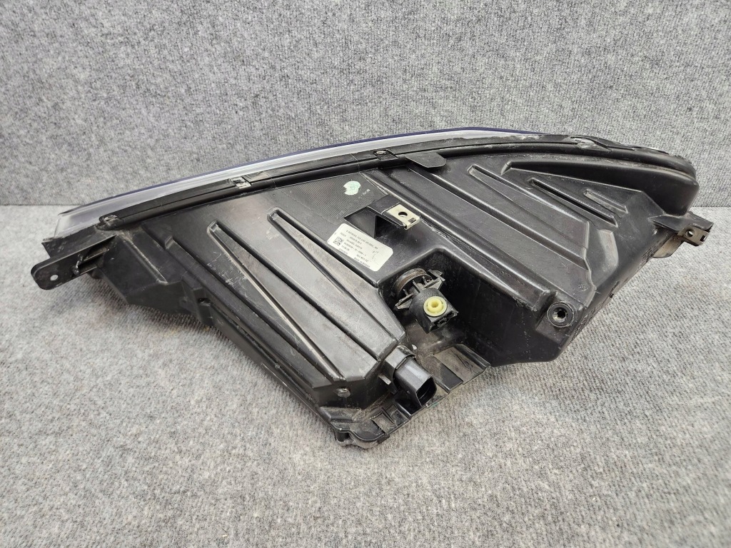 Фары фары передние комплект - tesla s рестайлинг  full led 16-21 Оригинал