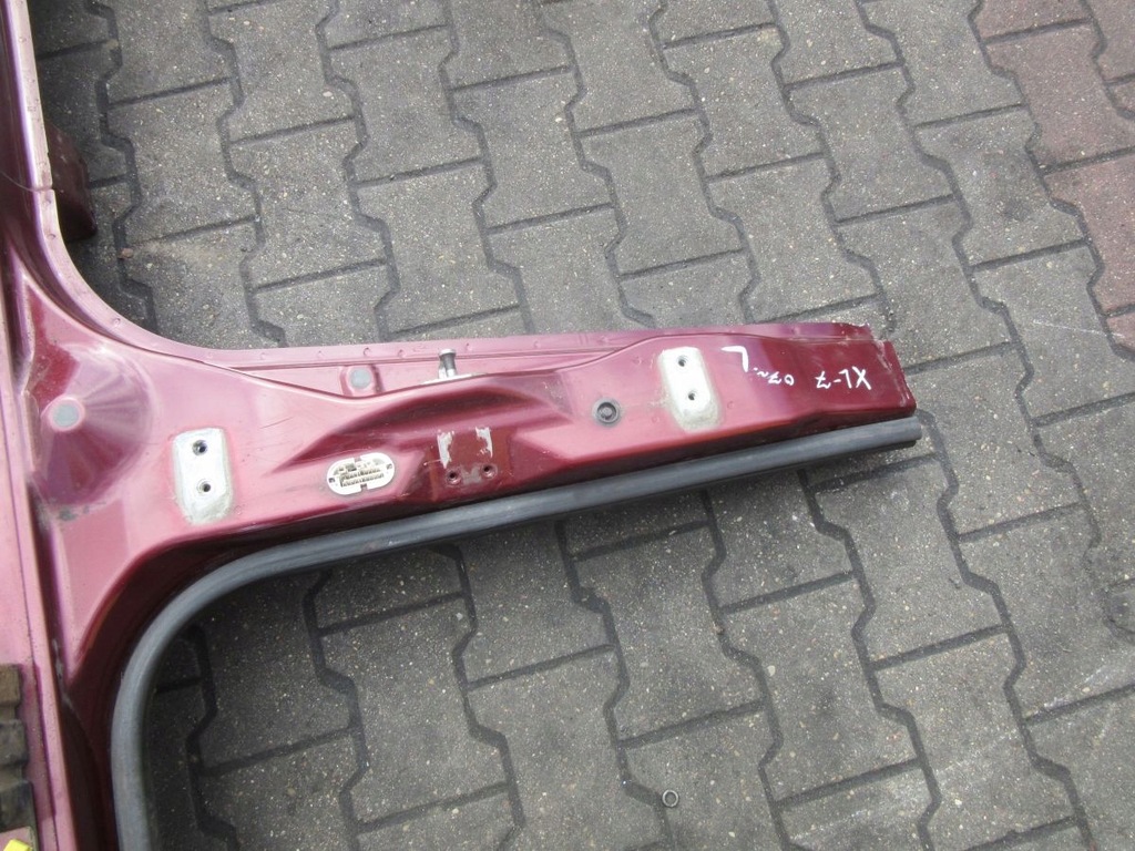 фото №14, Suzuki xl7 2007 поріг