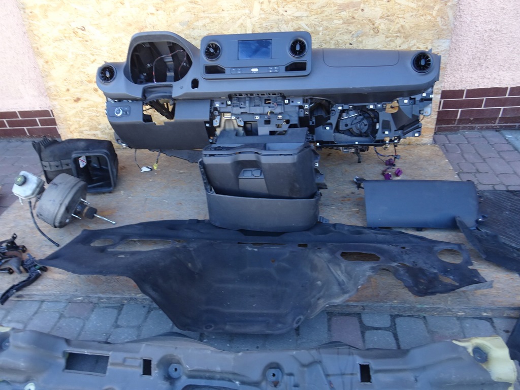 фото №1, Mercedes sprinter 907 910 переходник переделка консоль приборная панель рулевая рейка