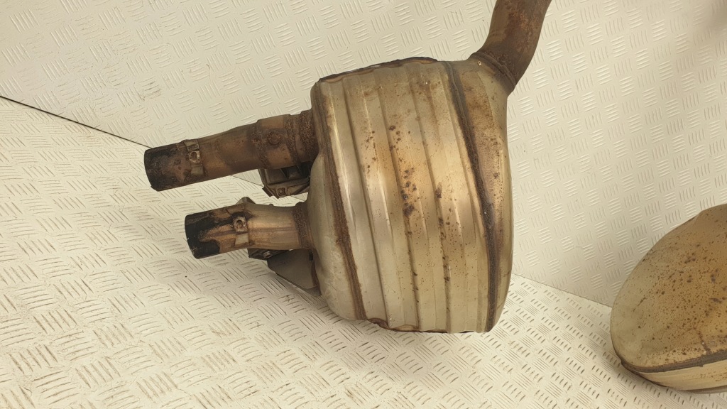 фото №10, Porsche panamera 971 выхлоп гаситель конечный левый правый