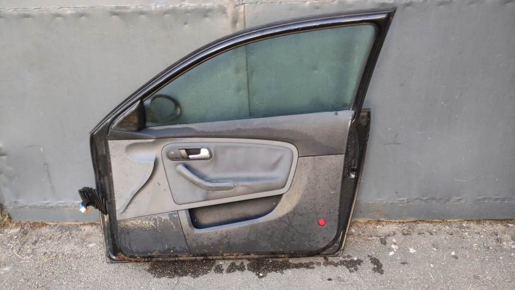 фото №8, Seat ibiza iii 3d 6l дверь правый перед передние