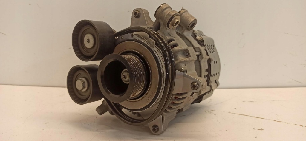 фото №1, Volvo v60 cc генератор b420t2 32301041