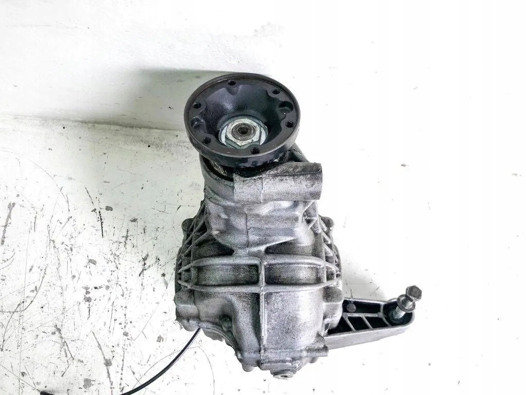 Редуктор передний mercedes-benz m w163 4460310010 34307089 2.7l 2000 Доставка