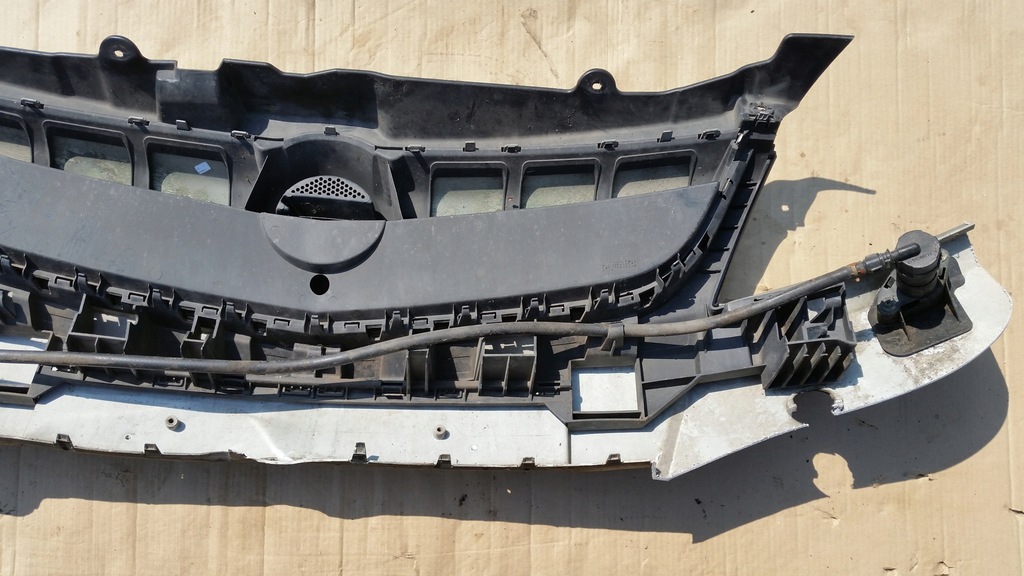 фото №9, Решітка радіатора решітка радіатора омивачі opel vectra c lift 13260028