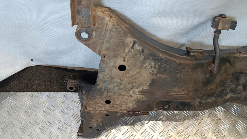 фото №7, Mitshubishi outlander 2.0b 2003r 4x4 подрамник подрамник подрамник