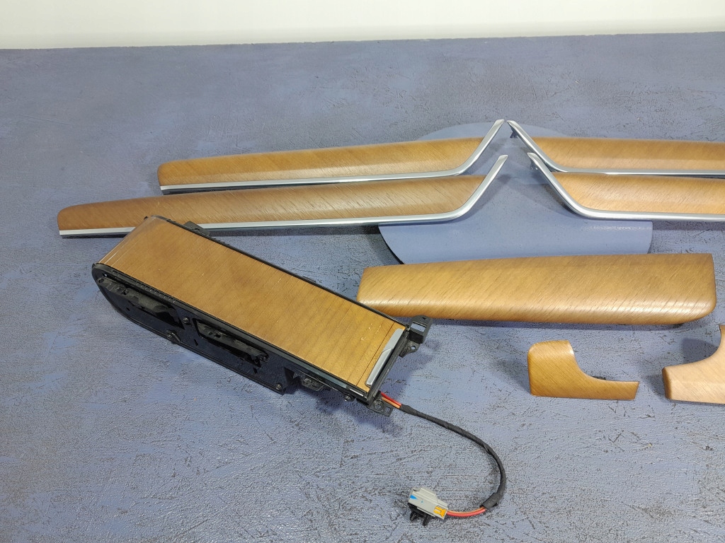 фото №2, Volvo s90 ii long накладки декори салону led inscription 31377368