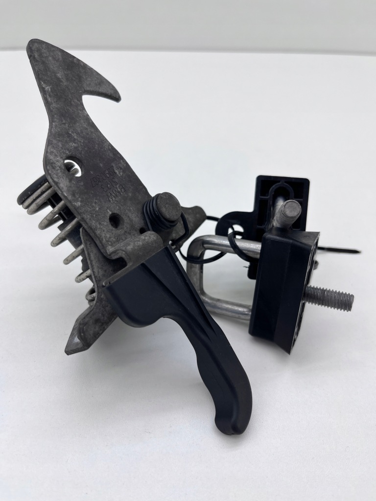 фото №1, Bmw e84 x1 замок засувка зачіп капот комплект 2990367