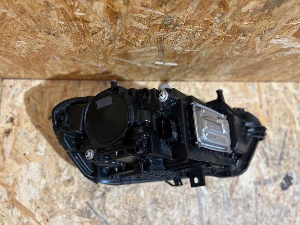 фото №8, Комплектна лампа лампи ліва + права mercedes cla w118 full led оригінал 22r