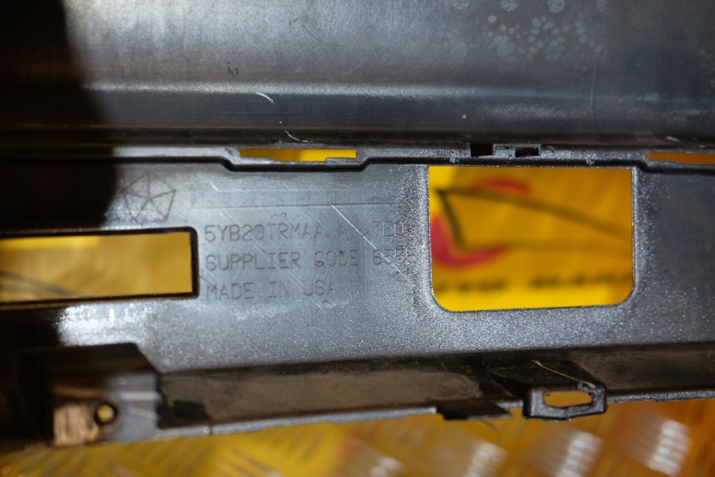 фото №13, Jeep grand cherokee srt 2017- бампер перед usa