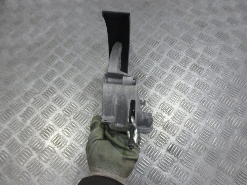 фото №6, Рычаг ручного seat altea 04-09 1k0711303j