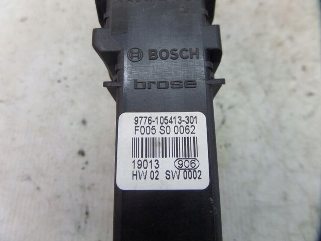 фото №5, Seat leon toledo моторчик скло правий перед 9776-105413-301