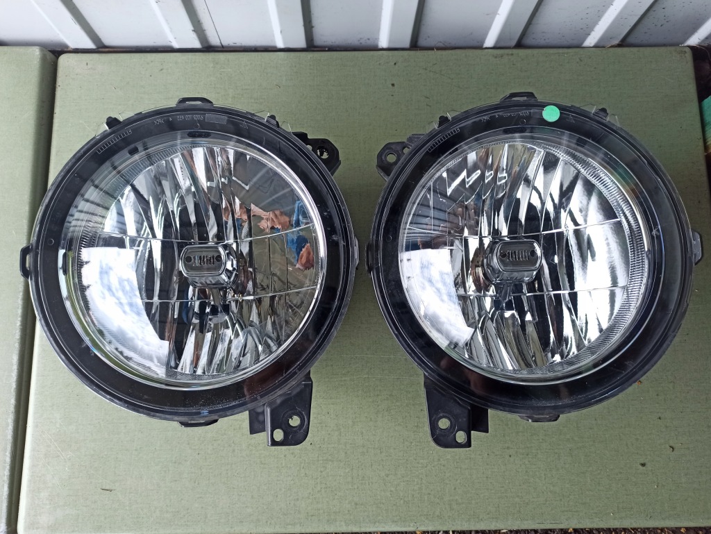 Купить Фара передний правый  jeep wrangler jl 55112872ag