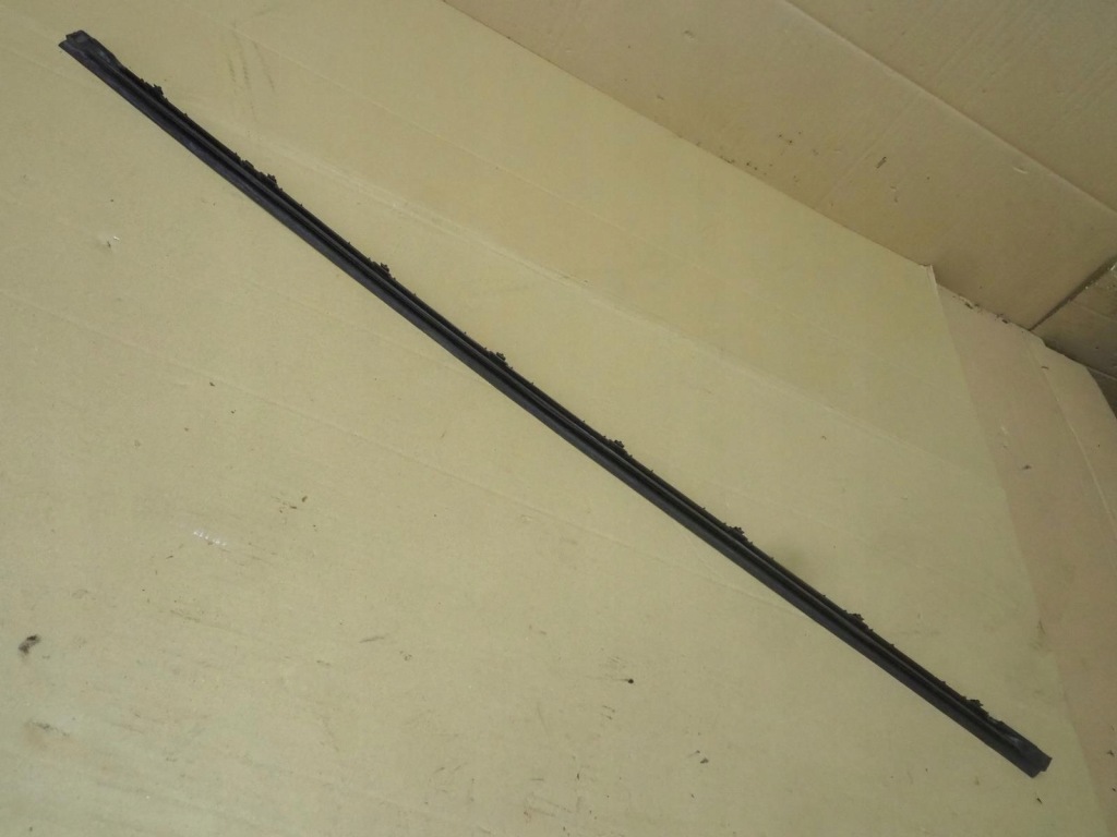 Mercedes ml glw w166 166 молдинг нижня двері правий перед 1666980262 Недорого