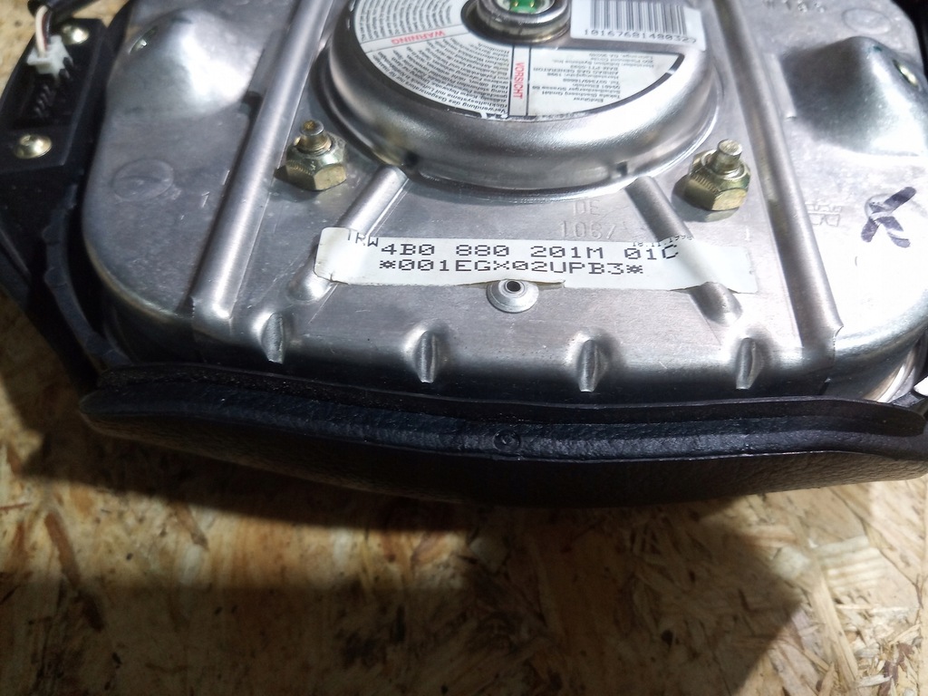 фото №8, Подушка водія мультифункція audi оригінальний номер 4b0880201m