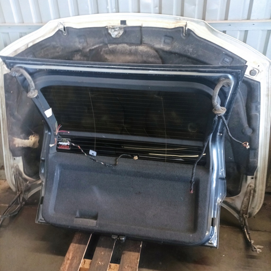 фото №11, Audi a2 кришка багажника задня багажника