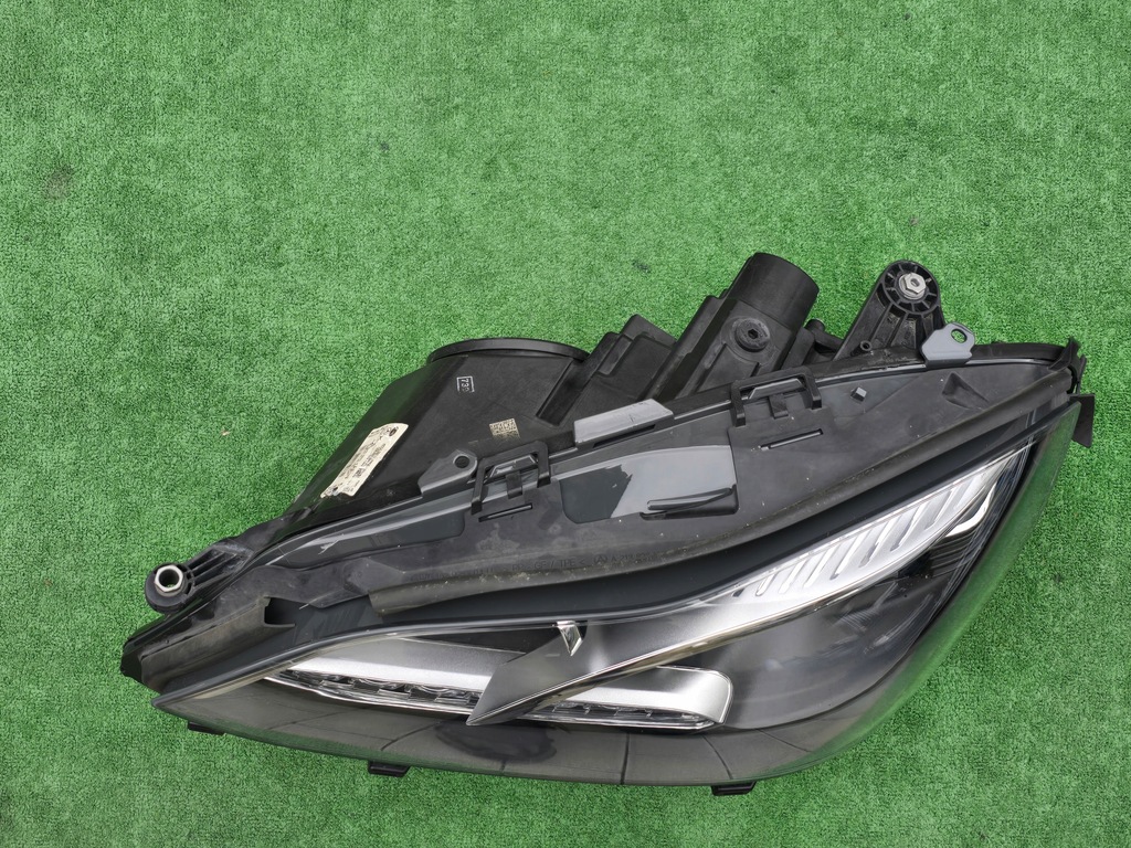 фото №3, Mercedes e-klasa w212 lift led лампа передня