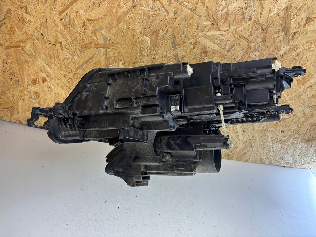 фото №10, Skoda kodiaq 2018 лампа передняя