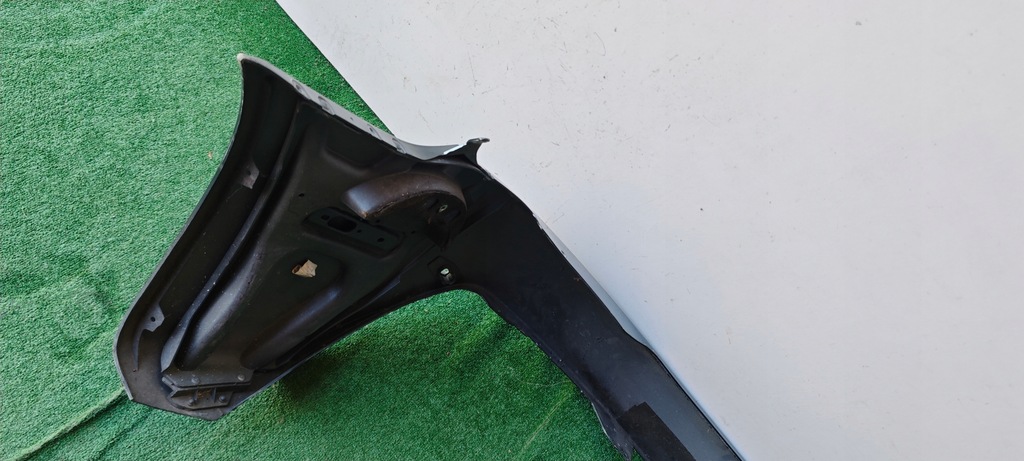 фото №9, Бампер задня aston martin vantage v12s