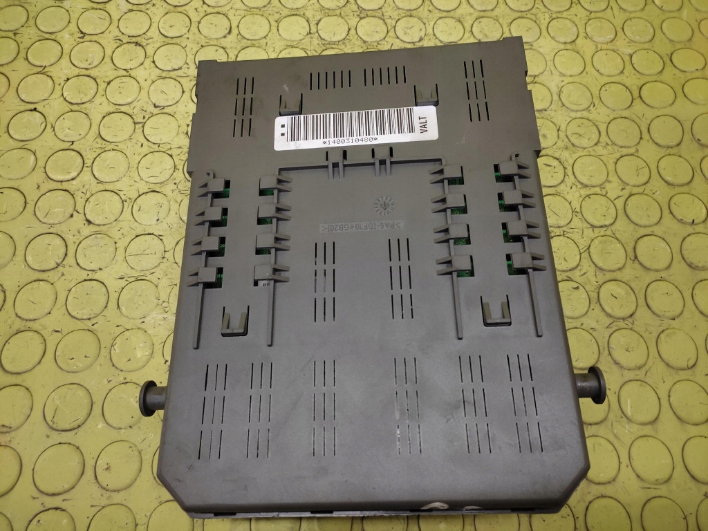 фото №4, Citroen c8 модуль коробка bsi 1400310480