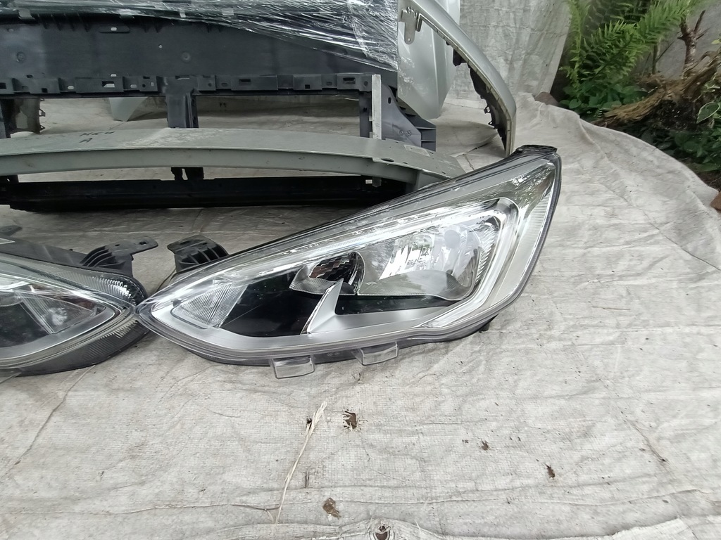 фото №7, Ford focus 4 iv mk4 набор запчасти кузовных капот балка бампер лампа