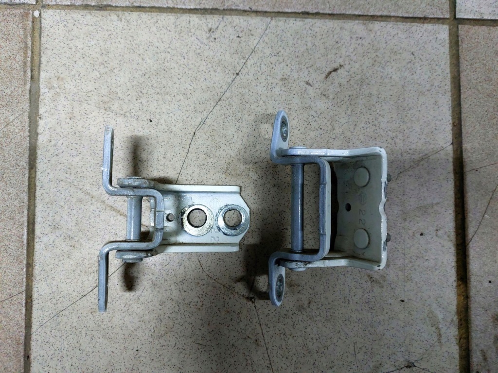 фото №1, Петли дверь правый задняя комплект nissan juke f15