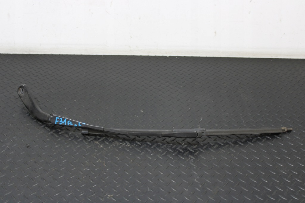 фото №1, Рычаг дворники дворник левая bmw 3 f30 f31 lci lift 7260469