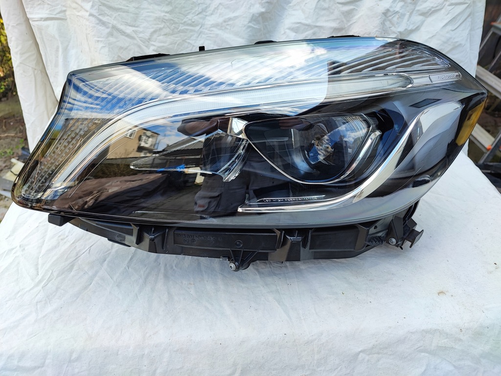 фото №1, Mercedes a klasa w176 лампа левая led high performance a1769068900 europa