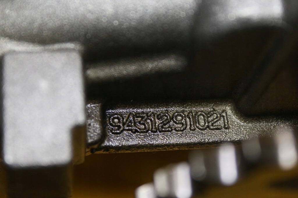 фото №7, Ford оригинальный номер 9644350880 насос масла