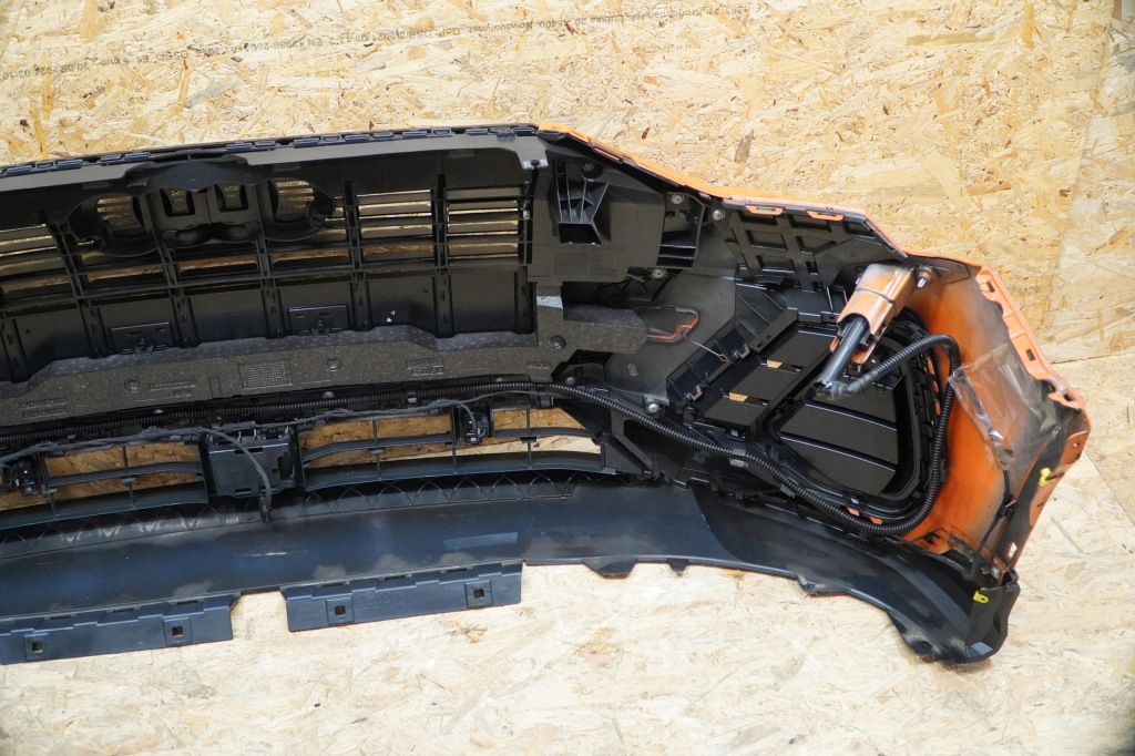 Купити Бампер перед 4pdc 2xsprysk audi q3 ii f3n y2h s-line 19-