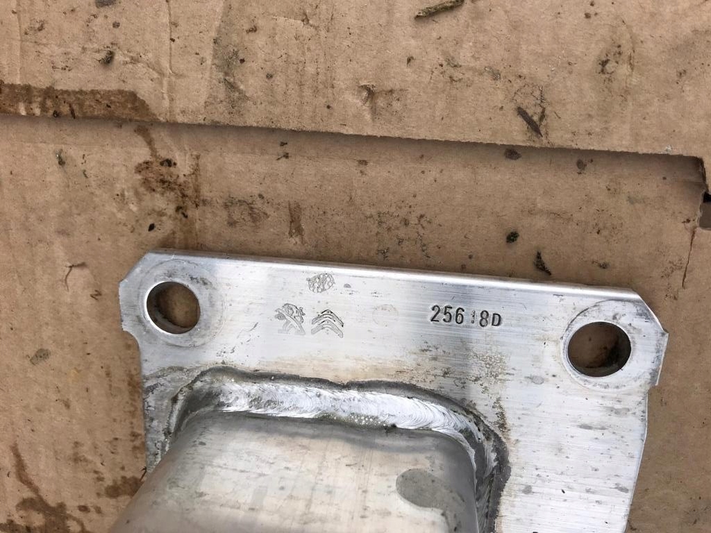 фото №5, Peugeot 3008 lift балка бампера задняя задняя