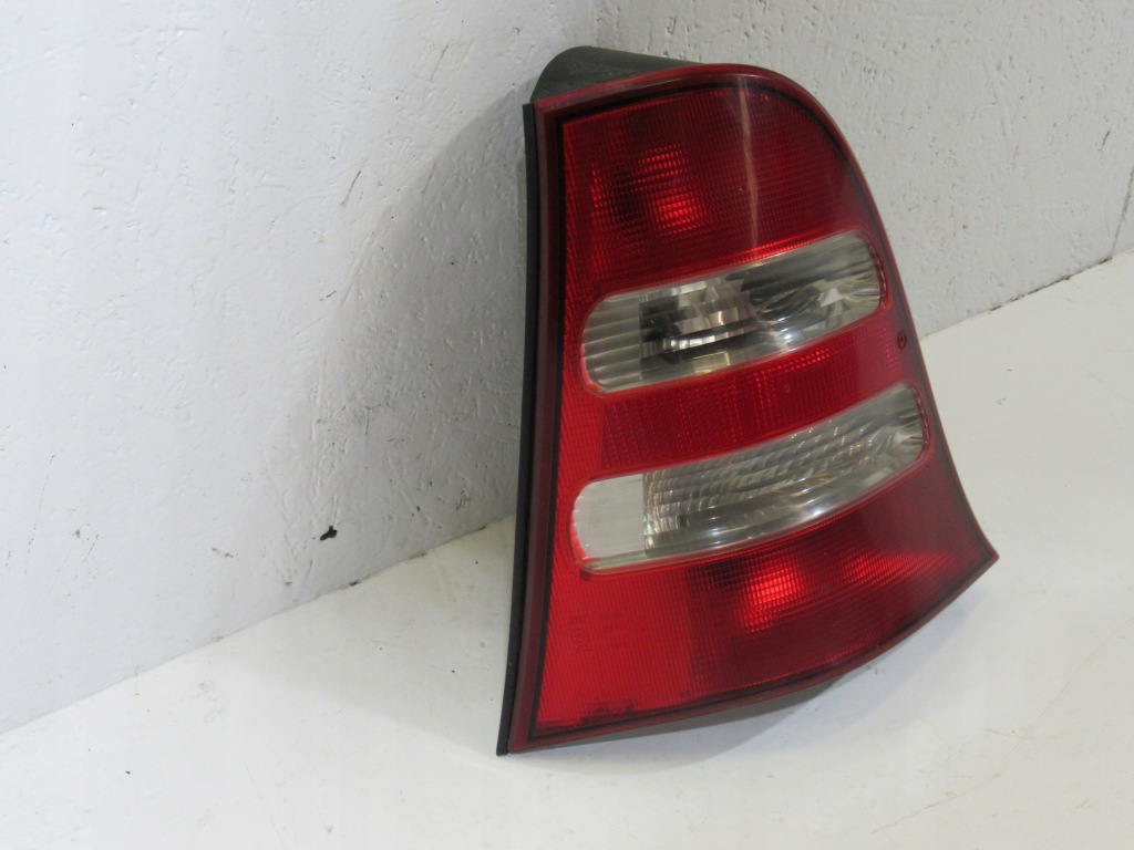 фото №3, Лампа левая задняя mercedes-benz a klasa