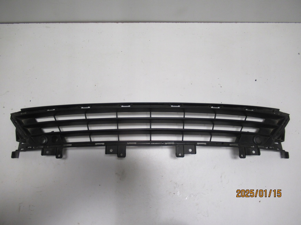 Opel astra k 19- рестайлинг  решётка решётка  бампера средняя под pdc 39130494 Киев