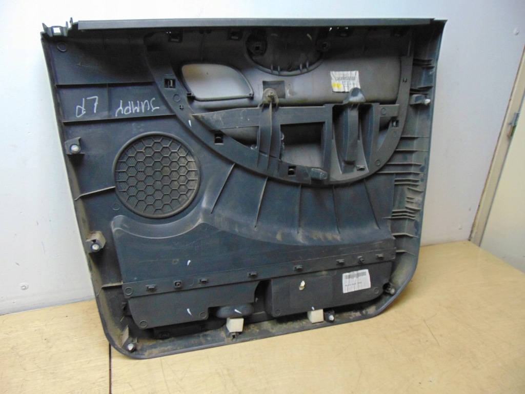 фото №12, Обивка обшивка дверь левый перед jumpy expert 07-