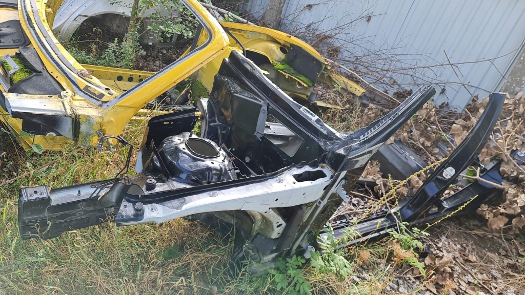 фото №1, Mercedes e w212 четверть лонжерон подкрылок левая