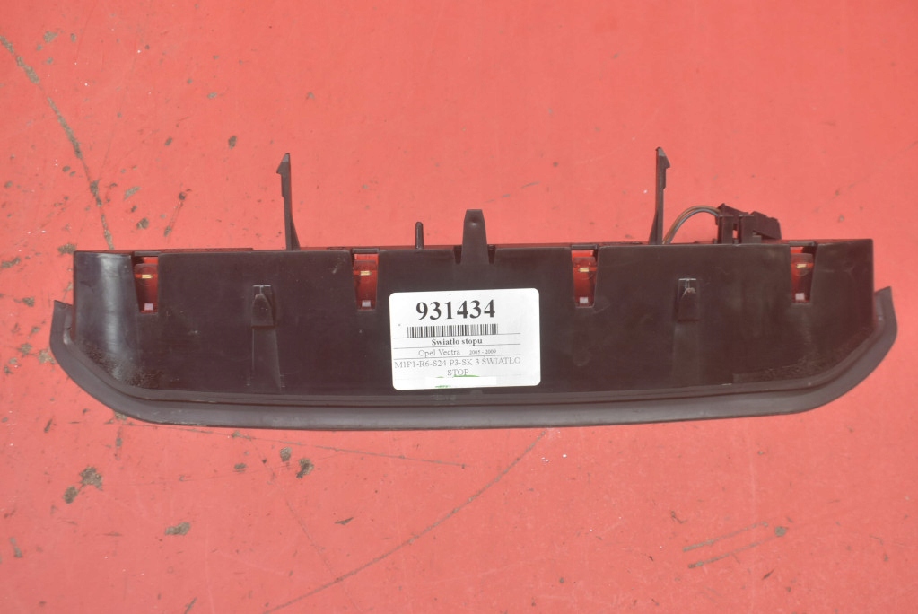 фото №9, Свет стоп-сигнал стоп 024469480 opel vectra c kombi lift 05-09