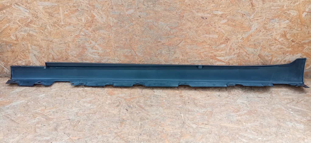 Bmw 5 f10 f11 09- порог накладка порога  накладка  порог правая 5177-71847774 Недорого