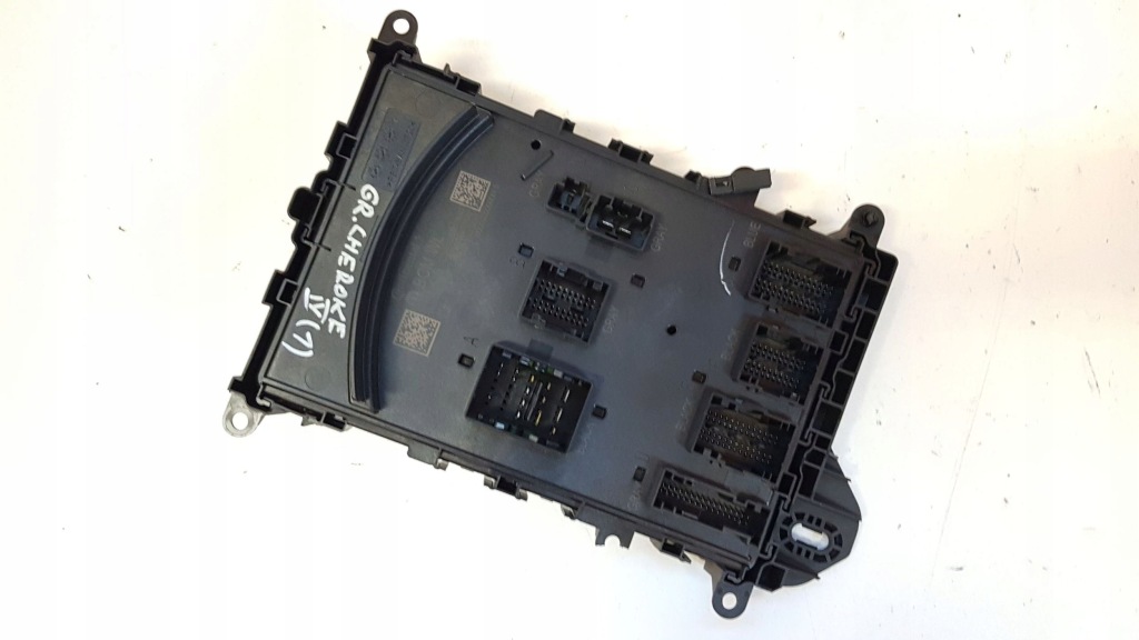 Купить Jeep grand cherokee wl 2021- модуль комфорта блок управления bcm 68569332ae