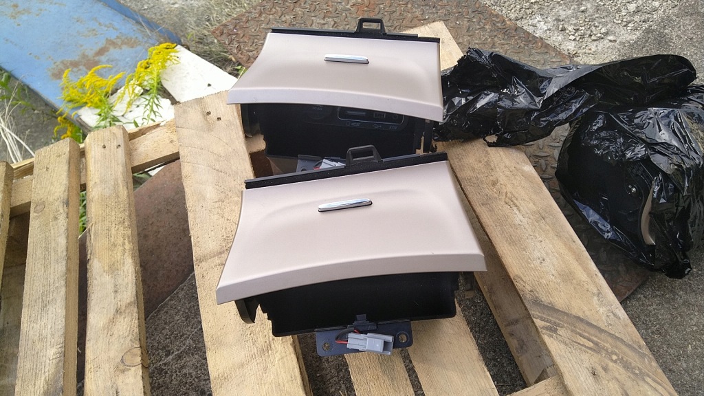 Jeep grand cherokee wk2 10-12 пепельница бардачок панель прикуриватель в Украине