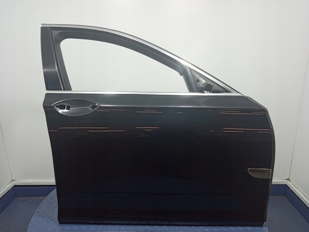 фото №1, Bmw 7 f01 f02 дверь перед правое передние a90 sophistograu