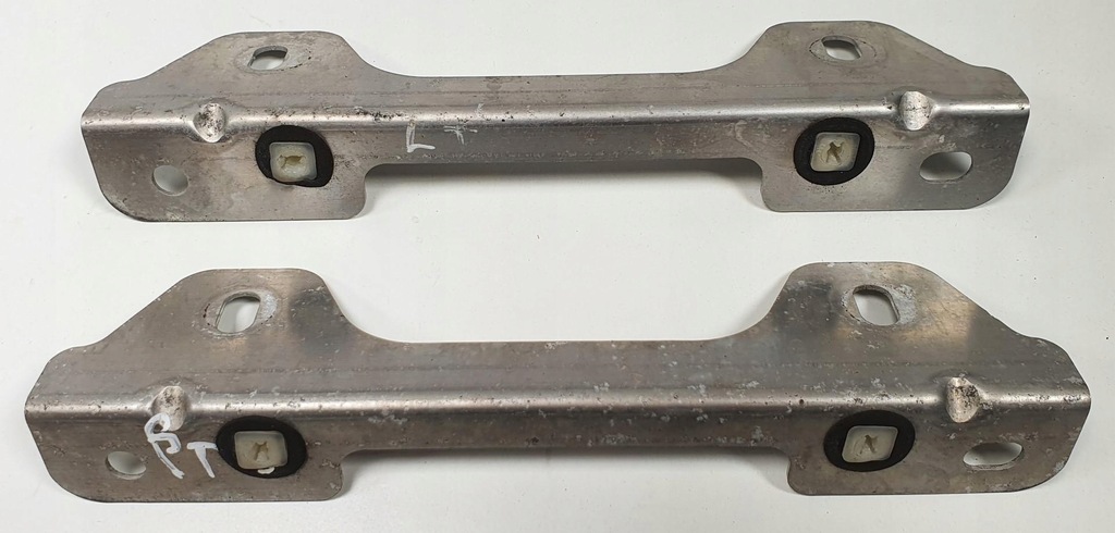 фото №3, Кронштейн кронштейн бампера задня aston martin rapide