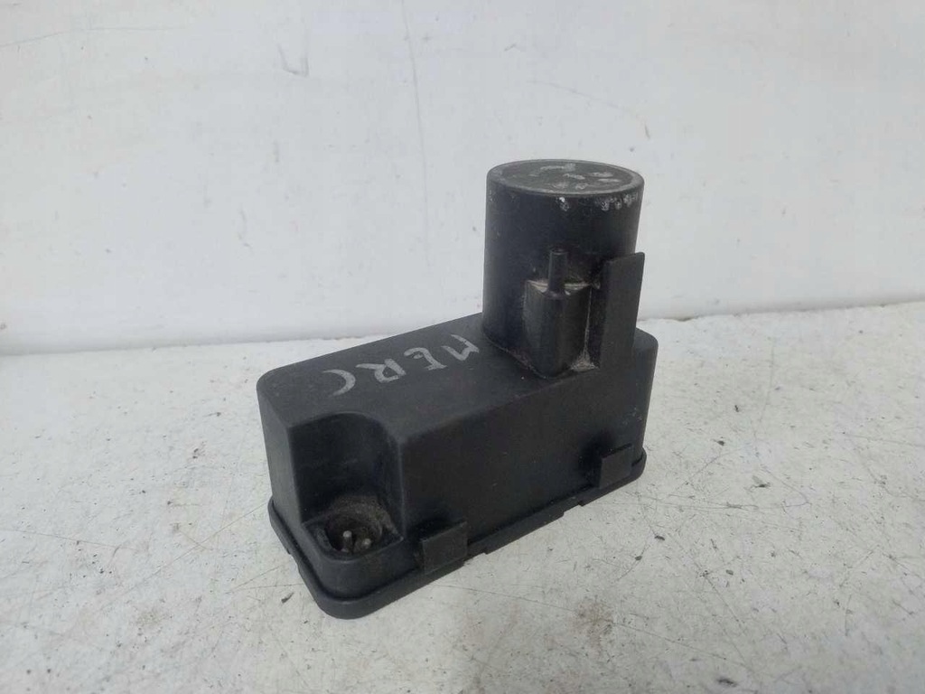 фото №1, Помпа центрального замка mercedes 0008000248