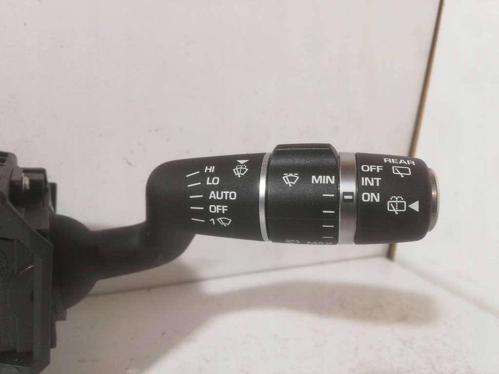 фото №1, Land rover range rover evoque l538 2014 рычаг / переключатель дворник