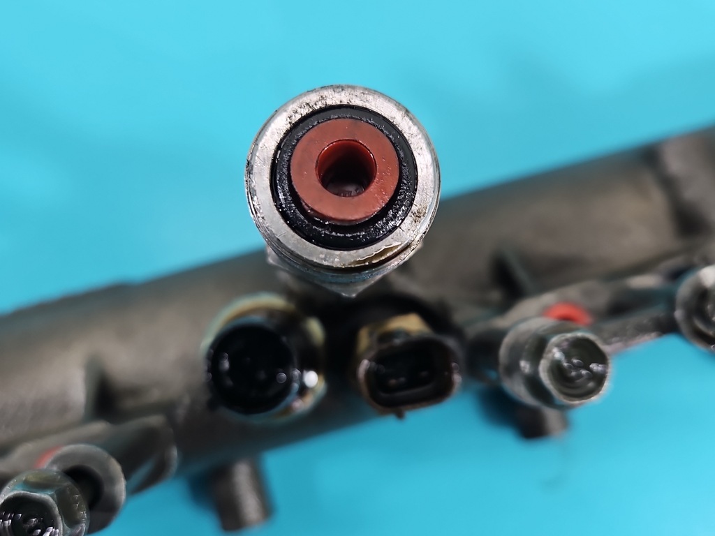 фото №7, Молдинг впрыскная датчики opel monterey 3.0 td 4jx1