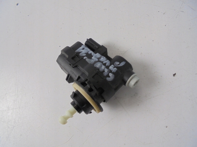 фото №1, Моторчик регулировки лампы правый renault clio v